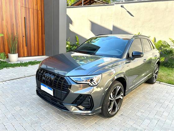 AUDI Q3 2.0 40 TFSI GASOLINA PERFORMANCE BLACK PLUS QUATTRO TIPTRONIC AUDI Q3 2.0 40 TFSI GASOLINA PERFORMANCE BLACK PLUS QUATTRO TIPTRONIC